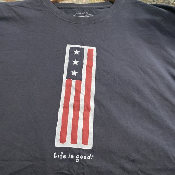 Life Is Good Men's Dark Blue Graphic Tee - Picture 2 of 3